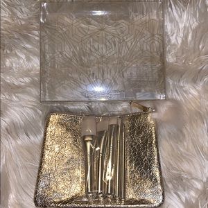 MAC Snow Ball Brush Kit Advanced Gold , 5 Brush